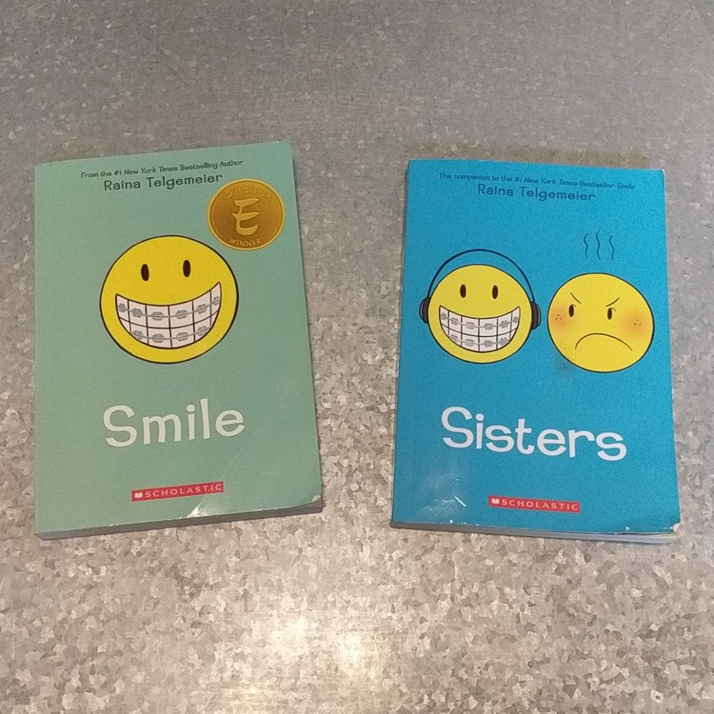 Smile & Sisters 2 Book Set YA Raina Telgemeier